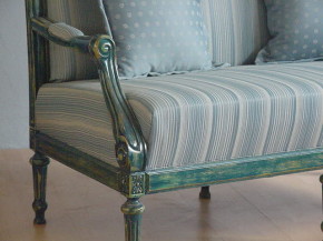 Sofa Neoklasycystyczna niebieska