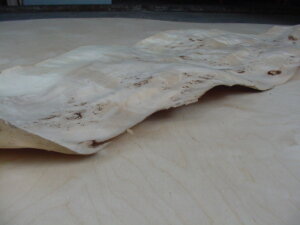 Czeczotowa okleina na meble